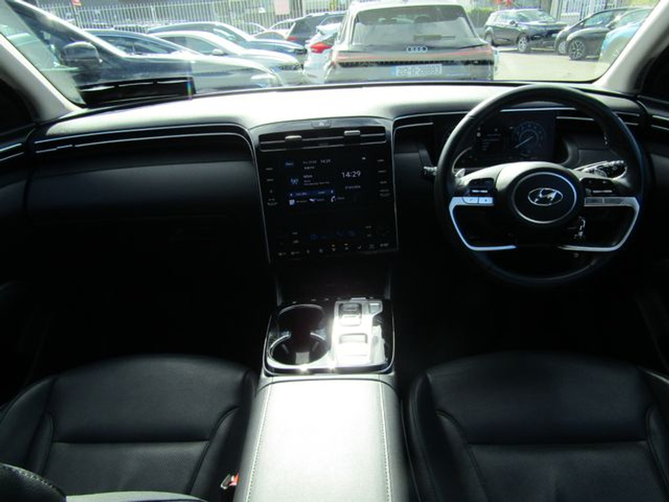 2022 Hyundai Tucson - image 11