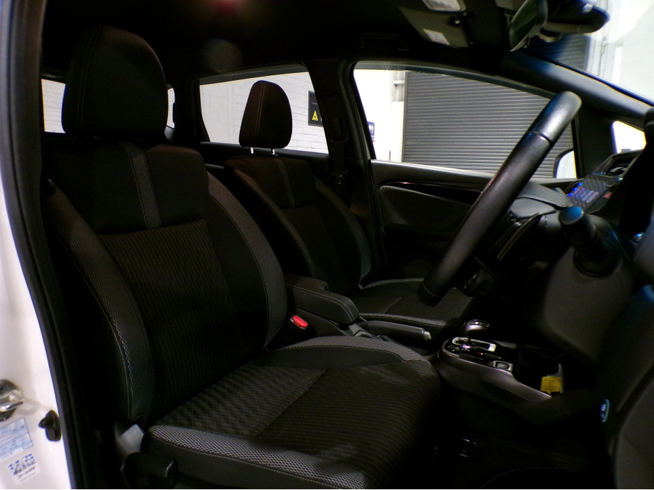 2018 Honda Fit **ONLY 26,000 MILES**HONDA FIT HYBRID S-TYPE**FANTASTIC CONDITION**FULL SAFETY PACK**COLOUR CAMERA**APPLE CAR-PLAY AND ANDROID AUTO**CRUISE CONTROL**ACTIVE BRAKING SYSTEM**FULL SAFETY PACK**HONDA MAGI €13,900