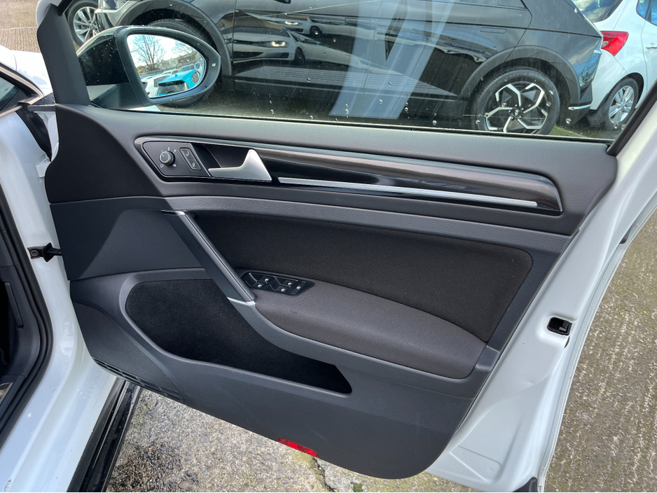 2017 Volkswagen Golf GTD AUTOMATIC 2.0 TDI DIESEL 184BHP €18,950