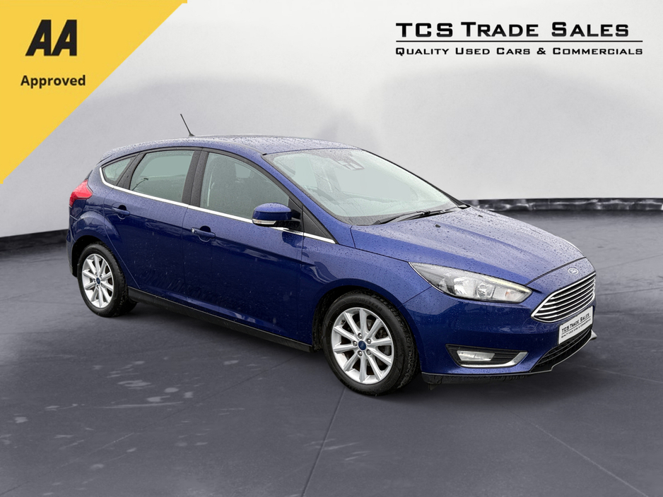 2018 Ford Focus - image 4