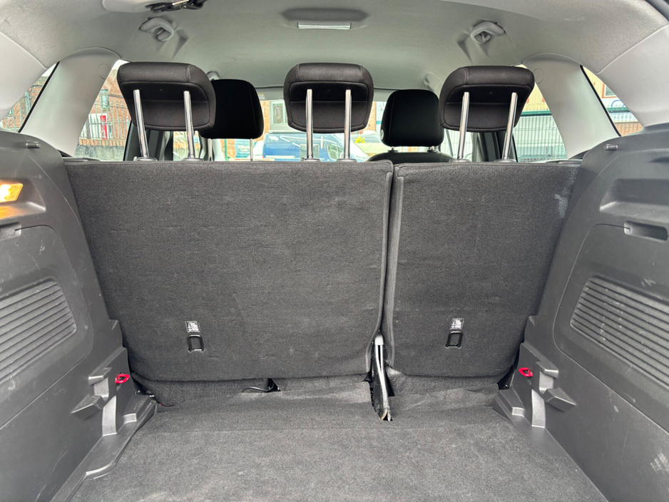 2023 Opel Crossland X  €15,000