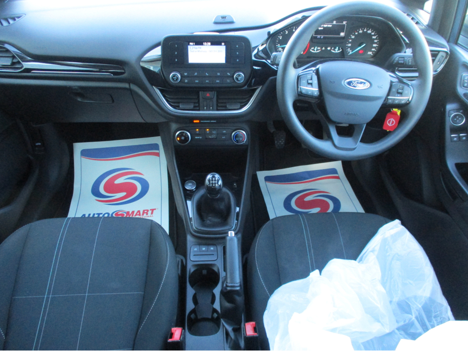 2019 Ford Fiesta - image 15