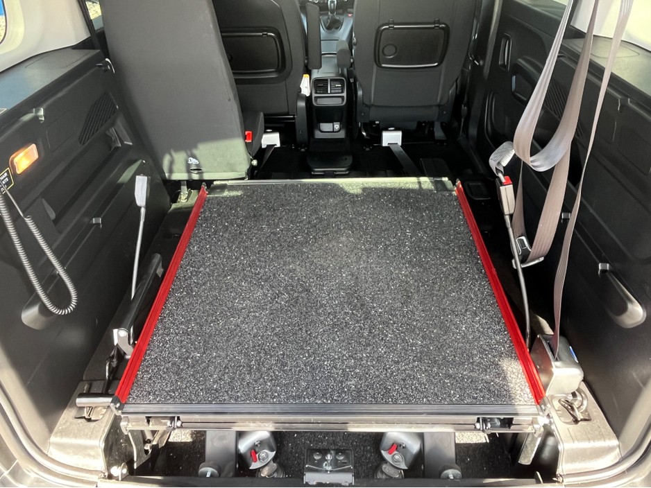 2020 Peugeot Rifter Auto Diesel Wheelchair Access €22,500