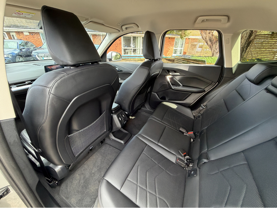 2023 BMW iX1 - image 27