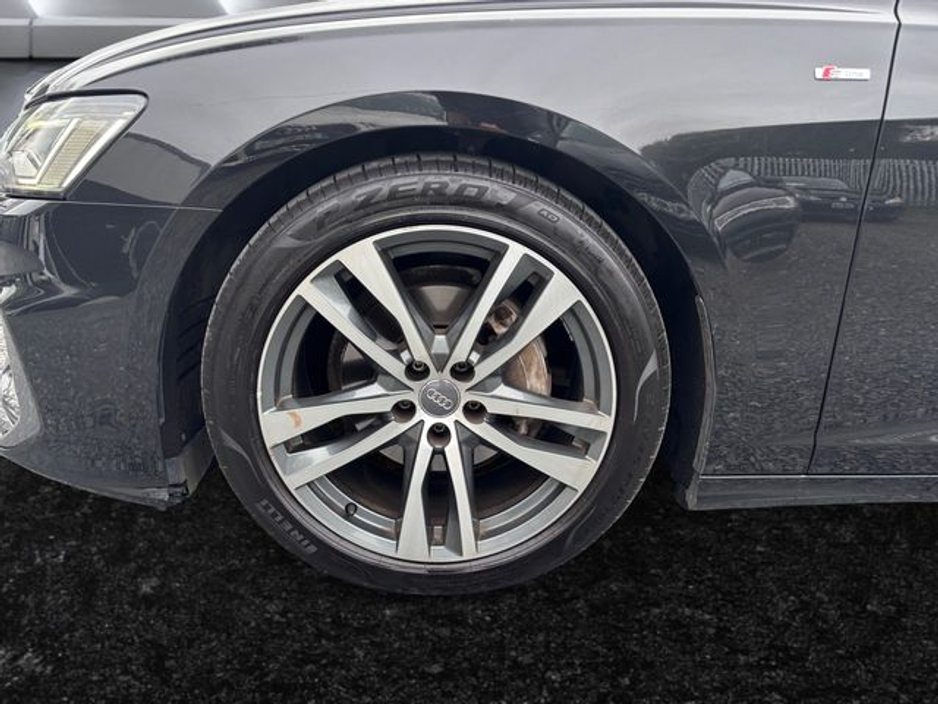 2019 Audi A6 - image 9