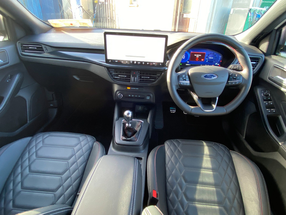 2023 Ford Focus - image 20