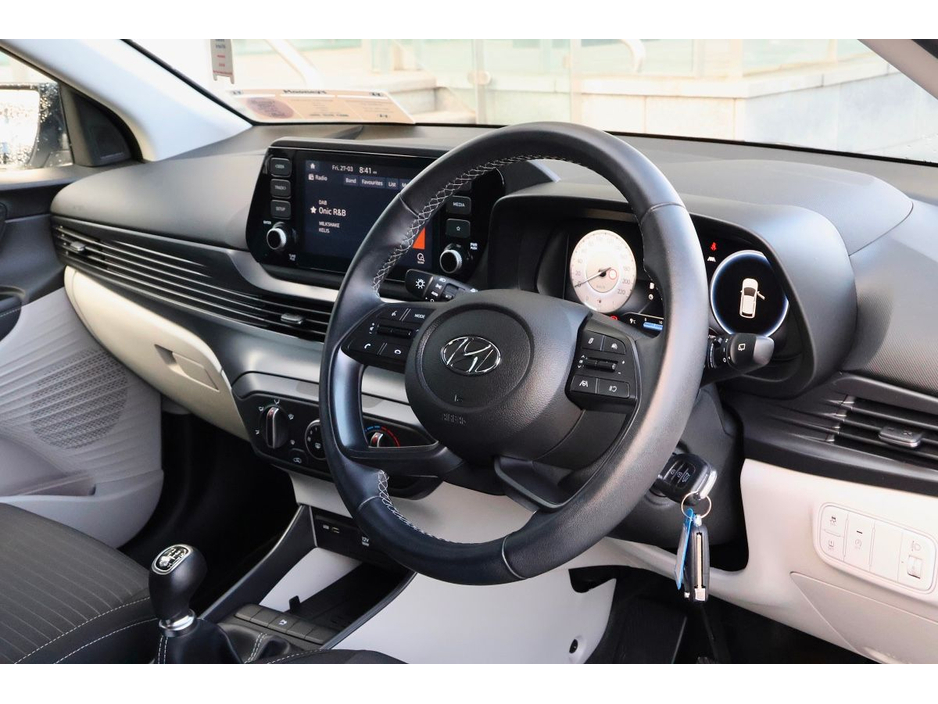 2023 Hyundai i20 - image 9