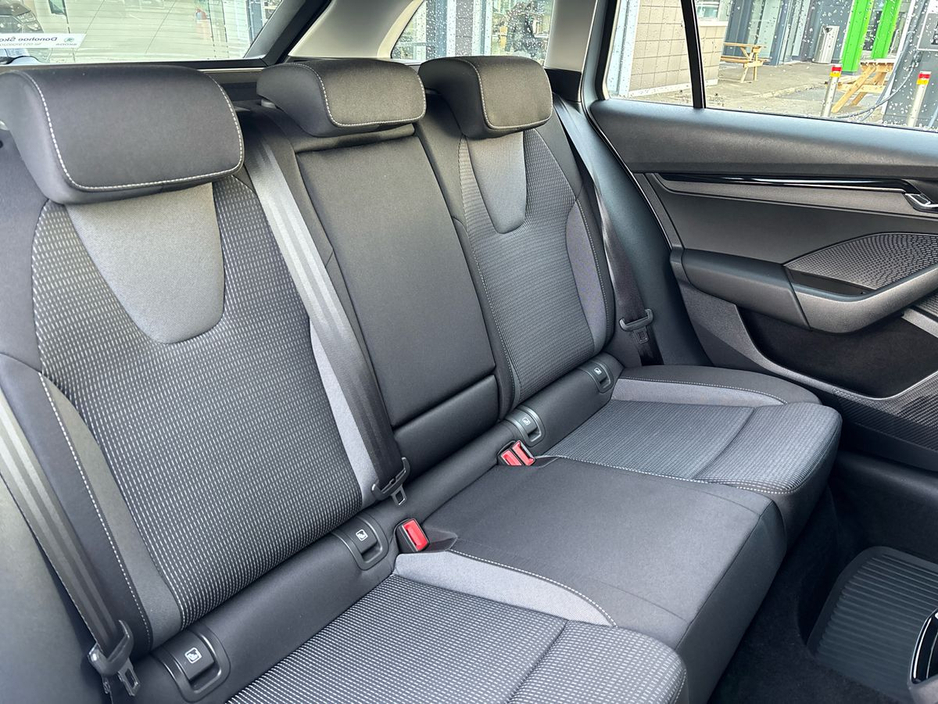 2024 Skoda Octavia - image 10