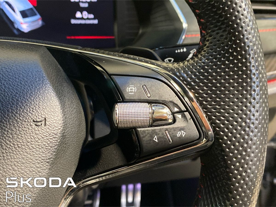 2024 Skoda Octavia - image 13