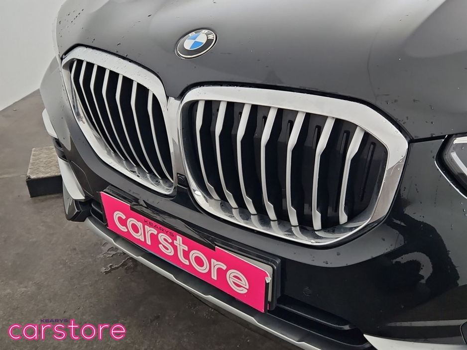 2020 BMW X5 xDrive45e xLine €44,880