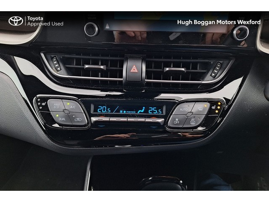 2022 Toyota C-HR - image 18