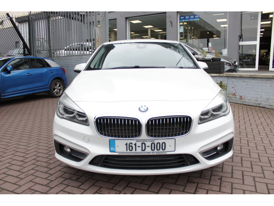 2016 BMW 2 Series Active Tourer - image 9