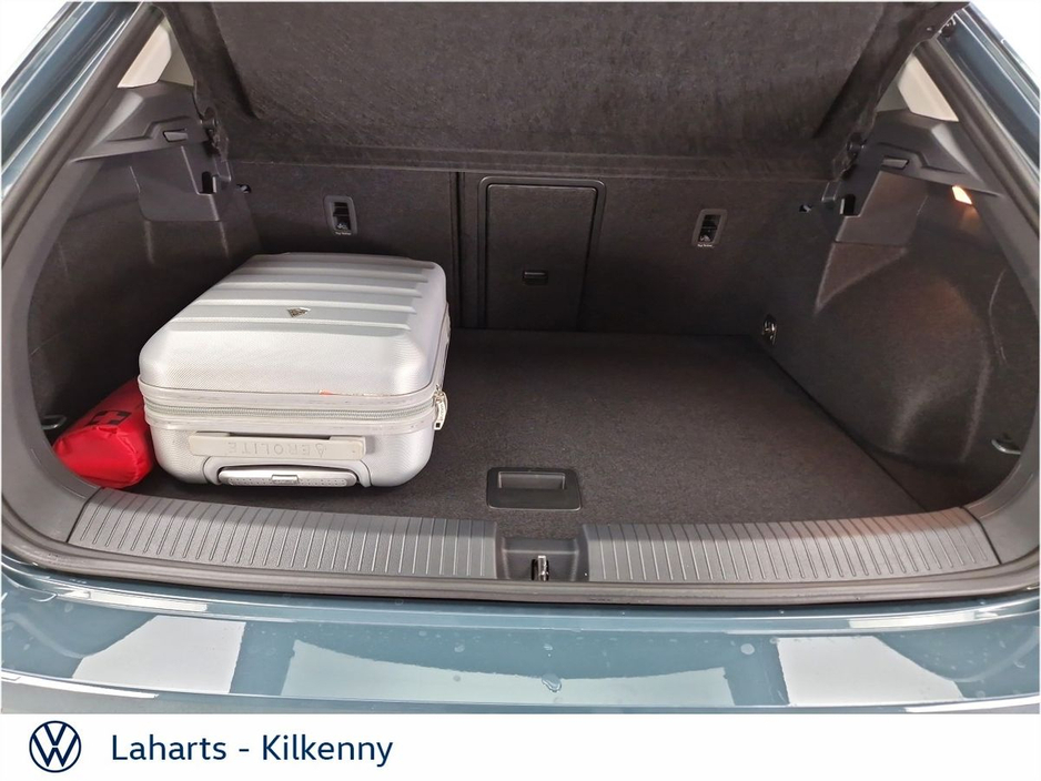 2025 Volkswagen T-Roc STYLE 75 PLUS 2.0TDI 116HP €40,950