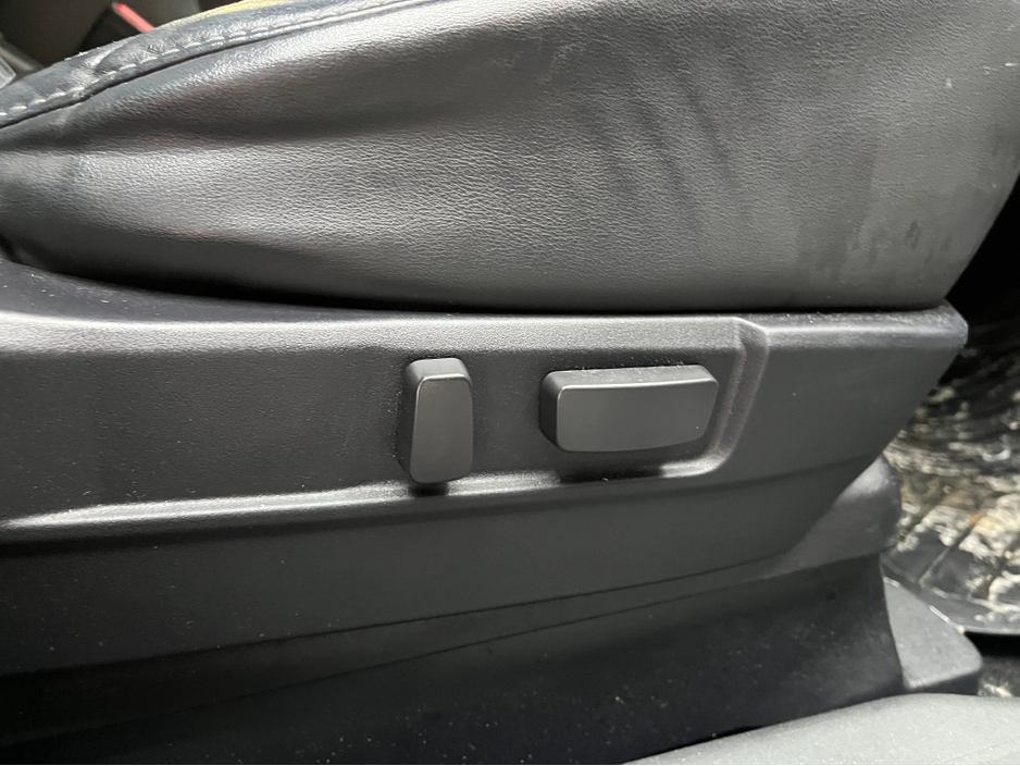 2019 Mitsubishi Outlander - image 15