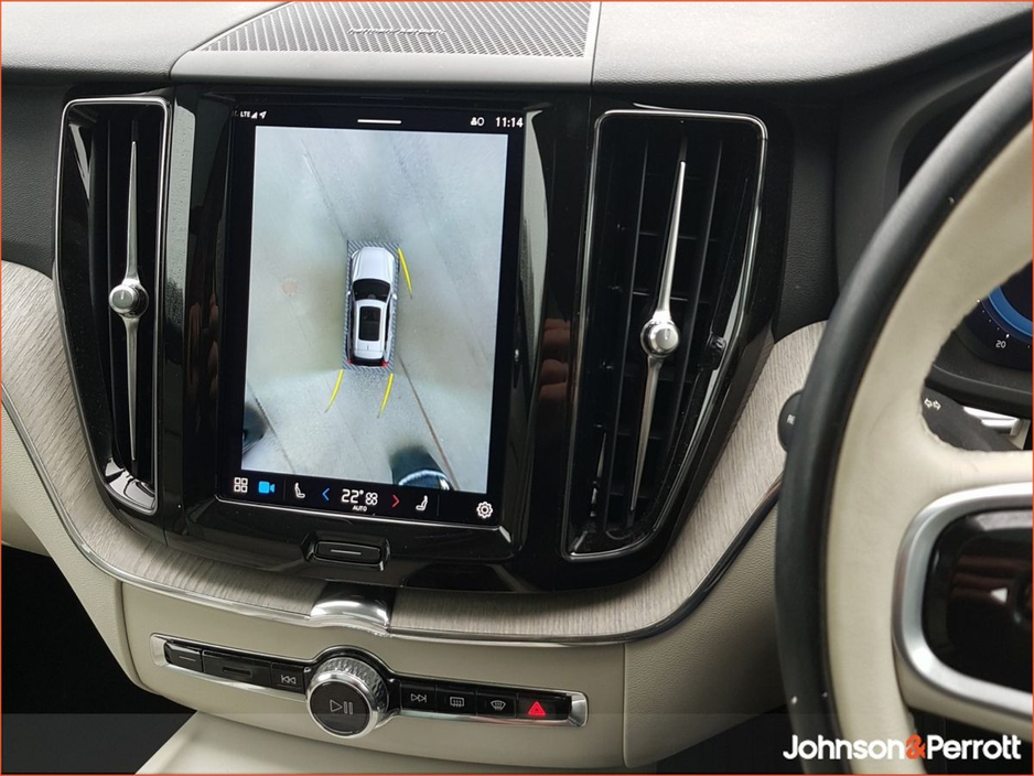 2022 Volvo XC60 T6 350hp AWD PHEV Plus Dark (Two Year Volvo Warranty + Two Year Volvo Service Plan) €46,900