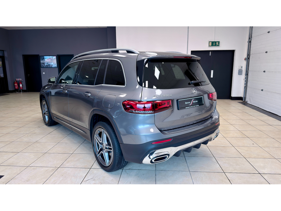 2021 Mercedes-Benz GLB - image 24