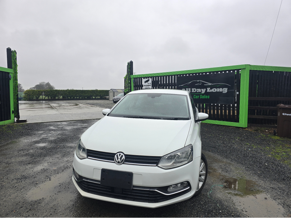 2016 Volkswagen Polo TSFI BLUE EDITION €13,000