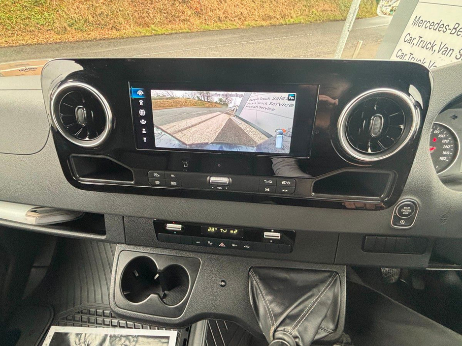 2026 Mercedes-Benz Sprinter - image 12