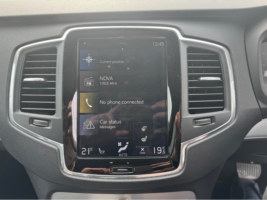 2019 Volvo XC90 - image 18