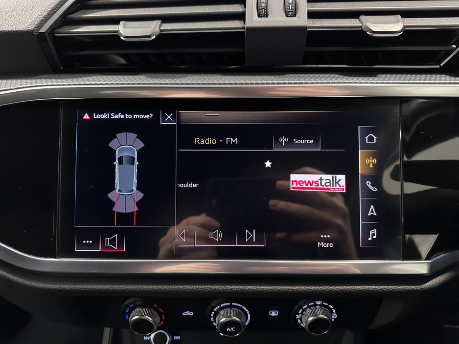 2019 Audi Q3 - image 29