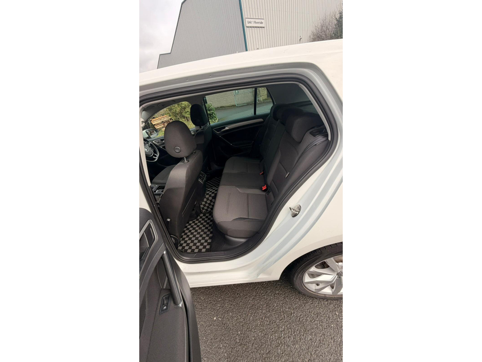 2017 Volkswagen Golf 1.2 TSI 110 bhp Comfortline €14,999