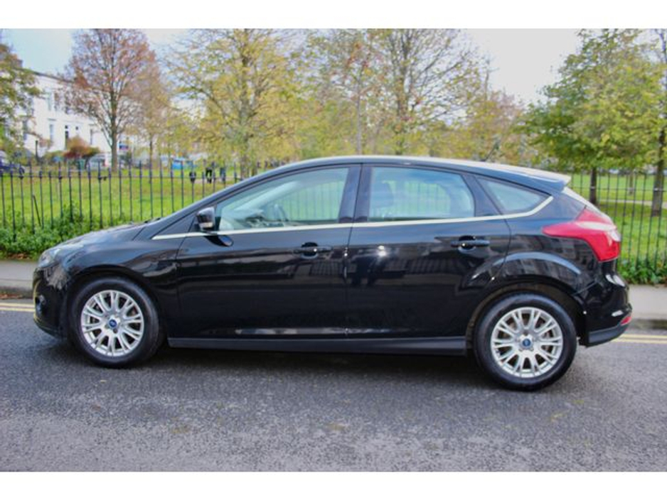 2013 Ford Focus - image 7