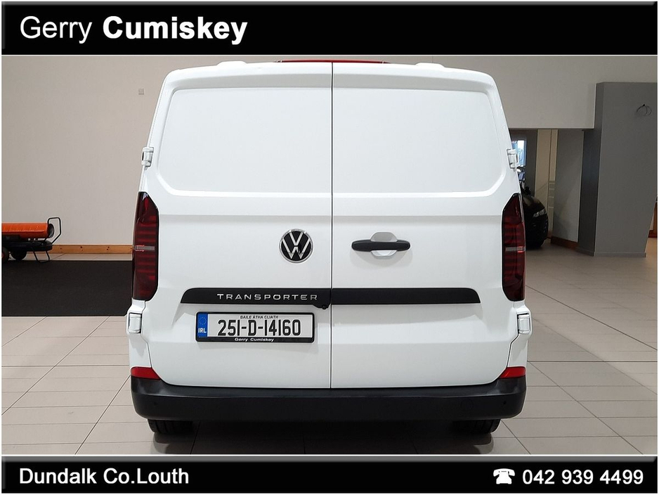 2025 Volkswagen Transporter TRENDLINE LWB 30 110BHP €28,850
