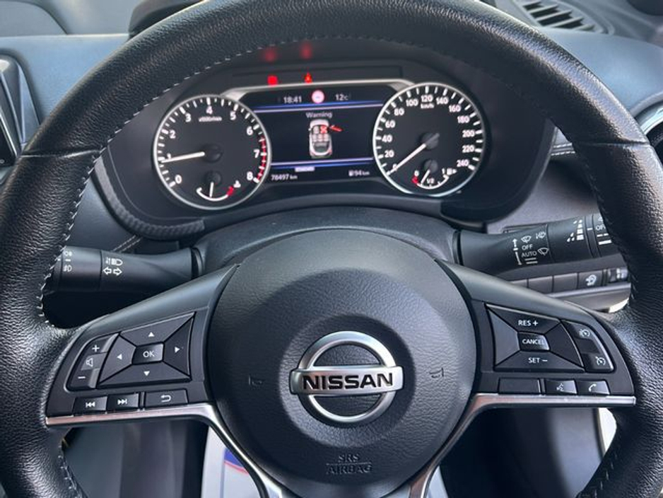 2020 Nissan Juke - image 17