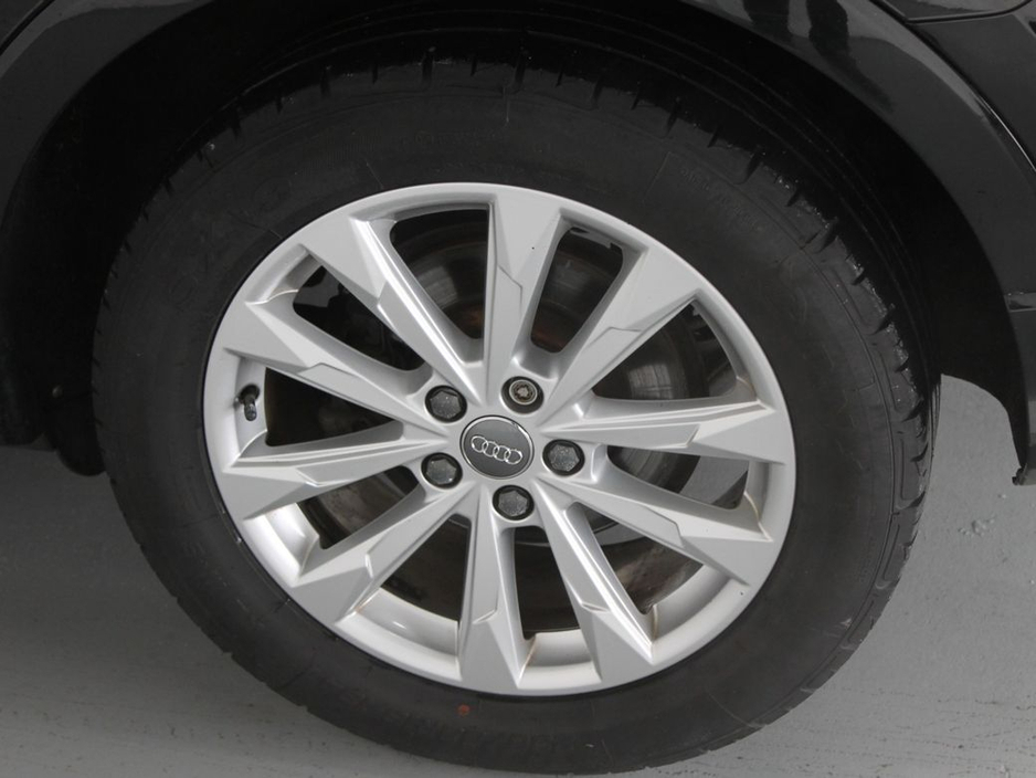 2019 Audi Q3 - image 30