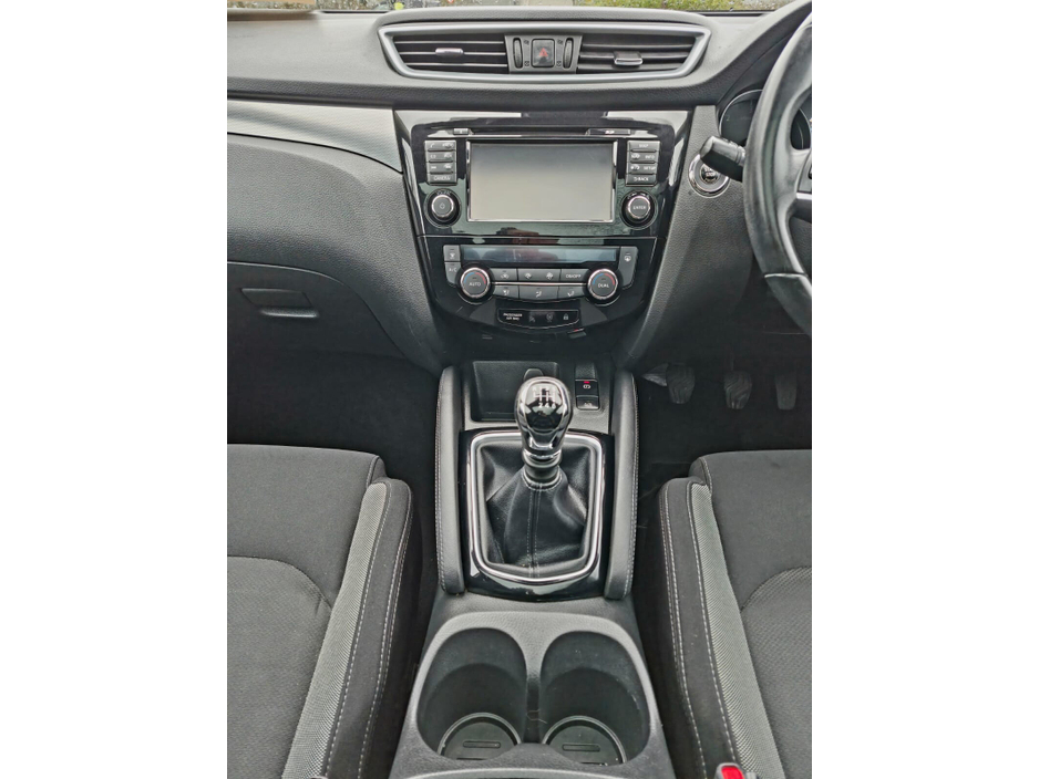 2018 Nissan Qashqai - image 19