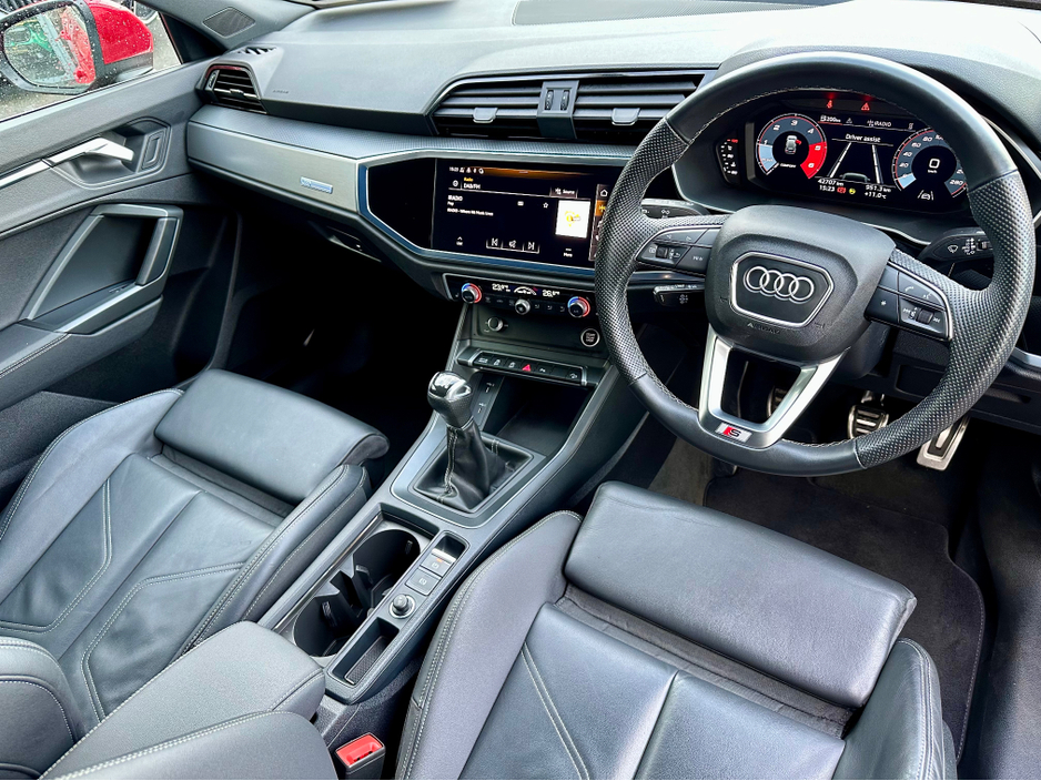 2024 Audi Q3 - image 12