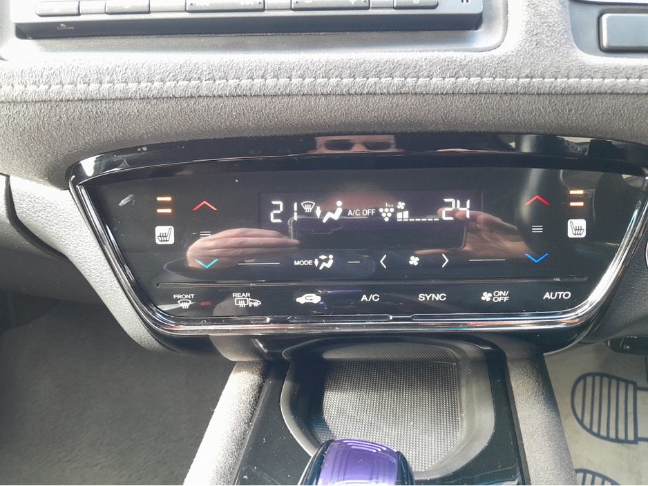 2016 Honda Vezel - image 30