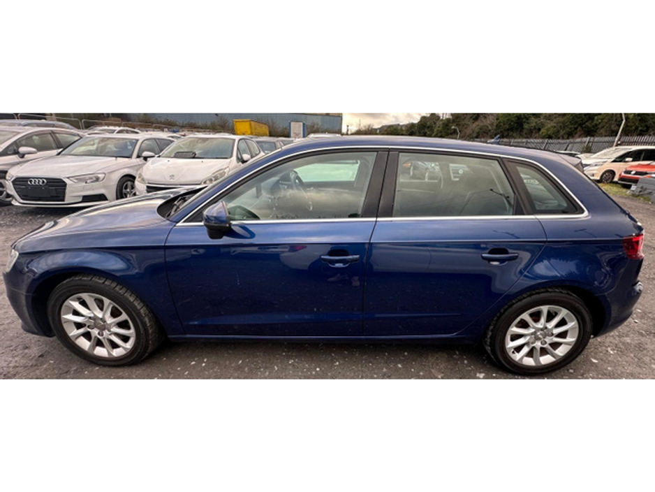 2014 Audi A3 - image 4
