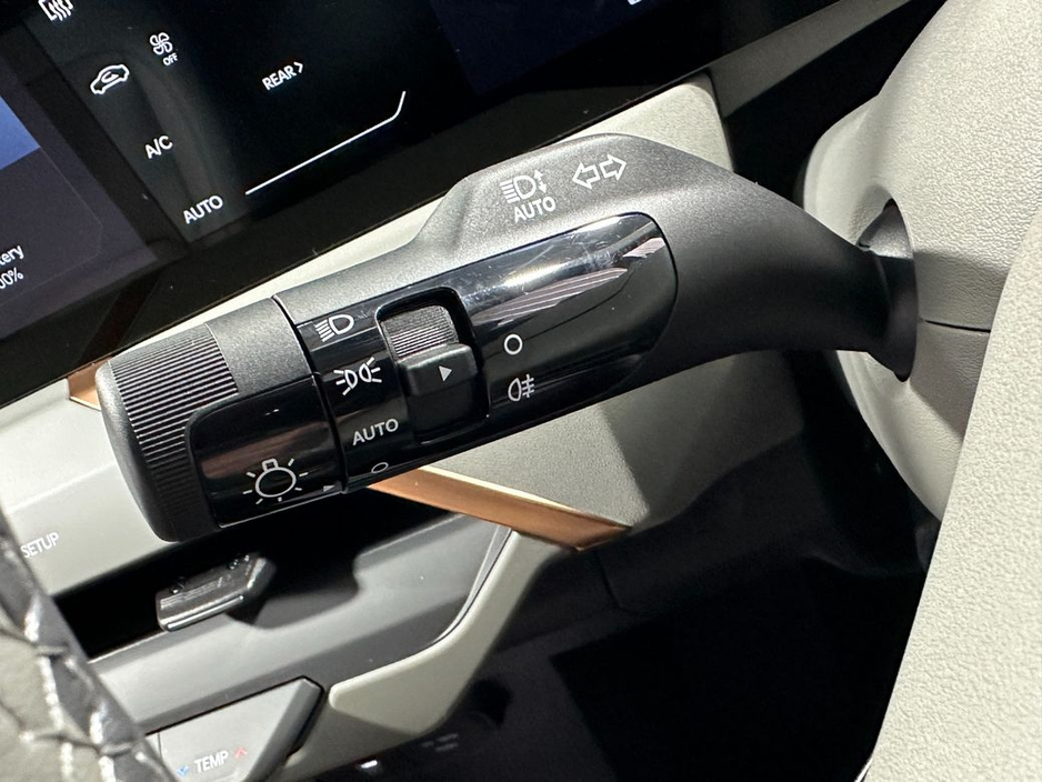 2026 Kia EV5 - image 13