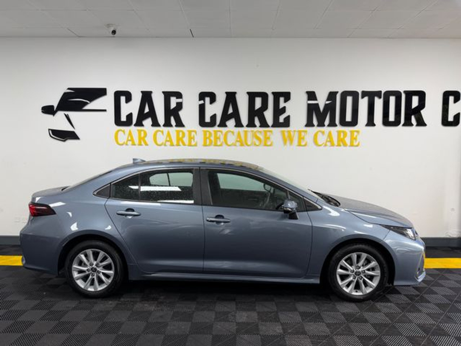 2023 Toyota Corolla Luna Saloon 4DR Auto €24,777