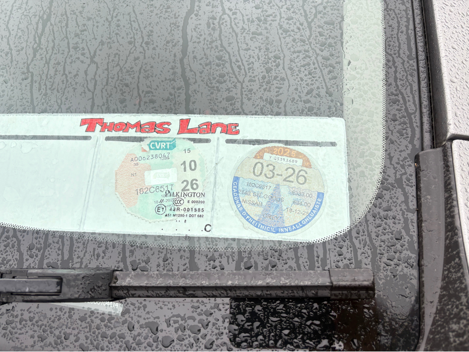 2018 Nissan Navara - image 14