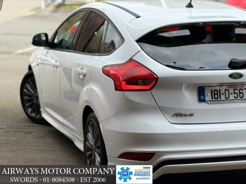 2018 Ford Focus - image 20