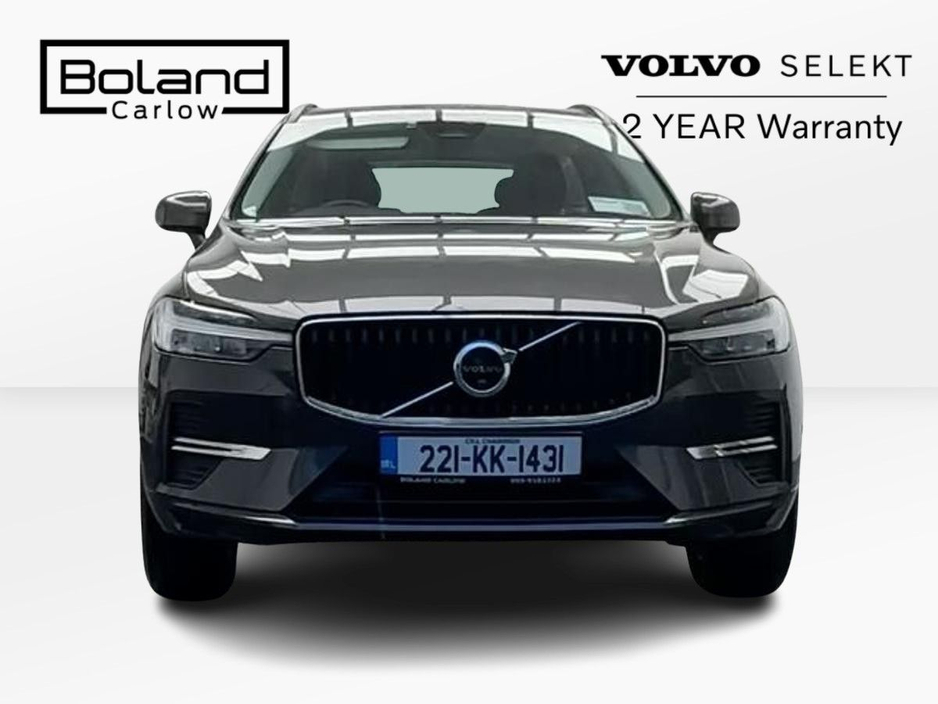 2022 Volvo XC60 - image 7