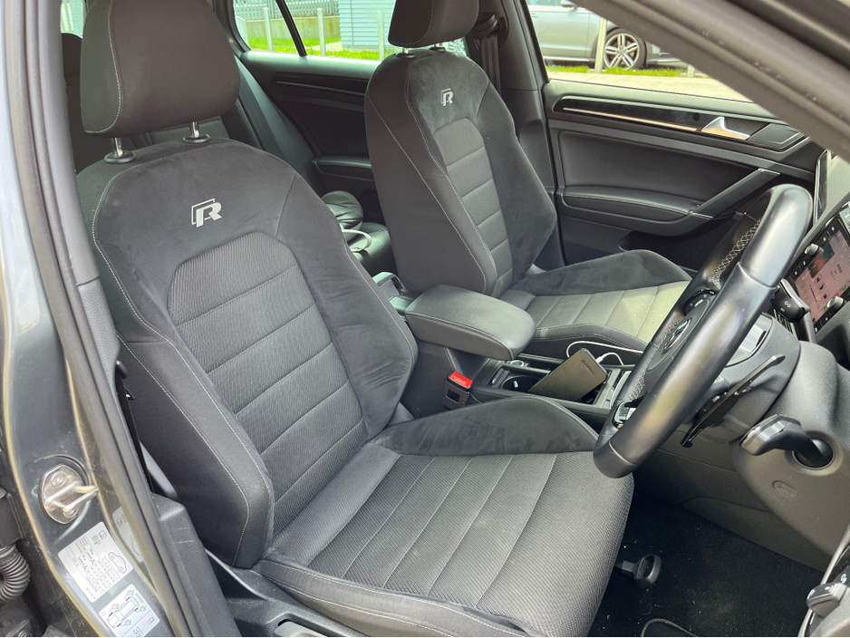 2018 Volkswagen Golf R 2.0 Tsi Dsg | Dcc | Dynaudio | 19” Pretoria Wheels | Low Mileage €32,950