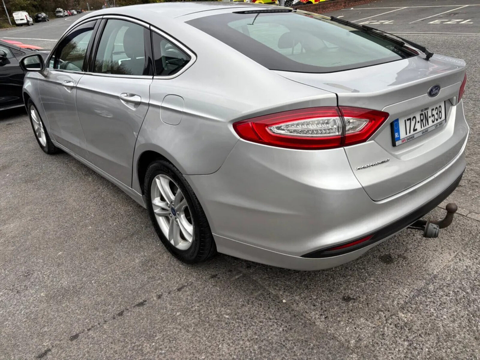 2017 Ford Mondeo - image 15