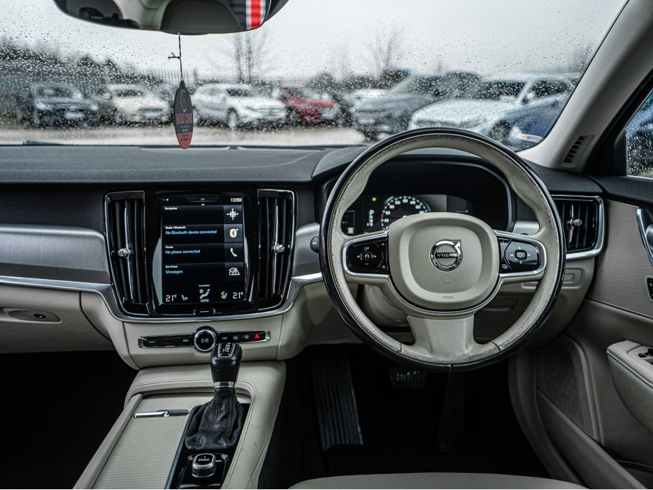 2017 Volvo S90 2017 Volvo S90 2.0d Auto/High spec/1yr warranty €19,888