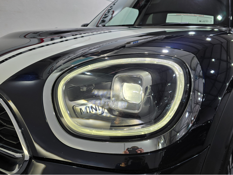 2023 MINI Countryman - image 36