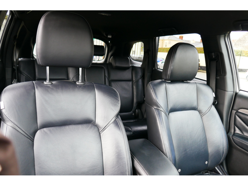 2020 Mitsubishi Outlander 2.4 DYNAMICS PHEV 221 €23,500