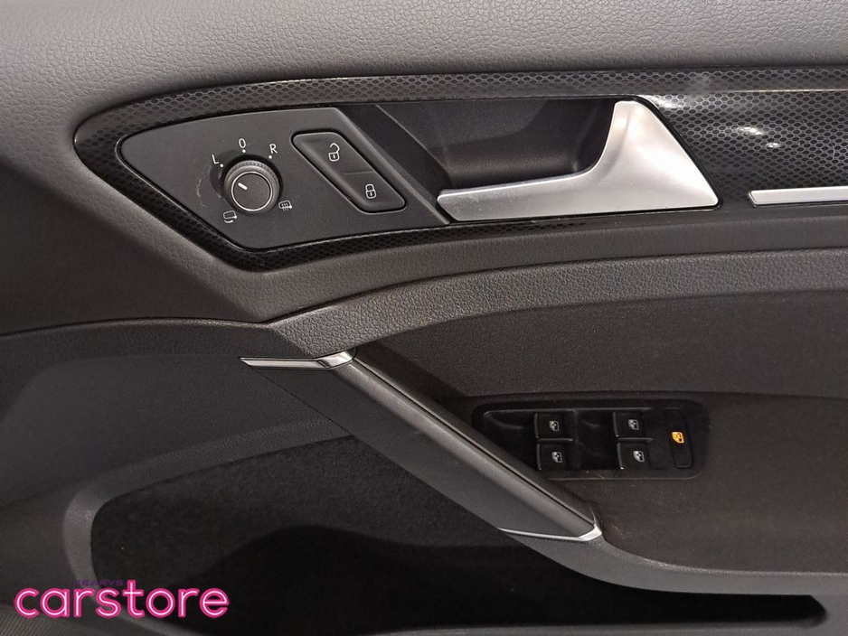 2016 Volkswagen Golf High Line 1.2TSI DSG 5DR 105BHP €17,880