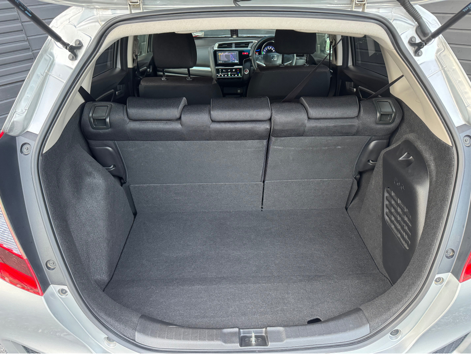 2013 Honda Fit - image 19