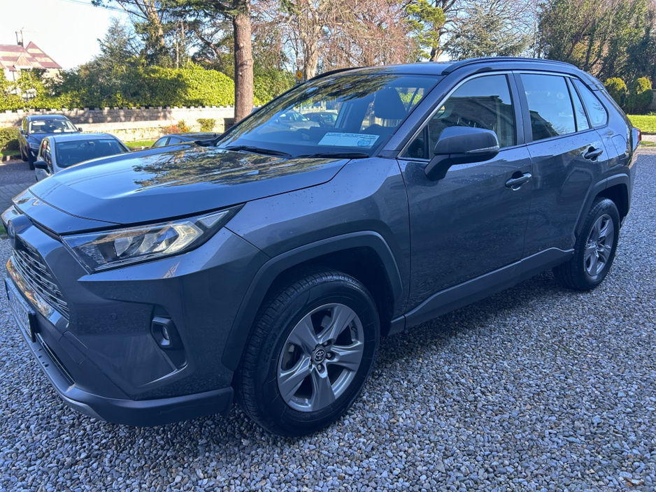 2024 Toyota Rav4 - image 6