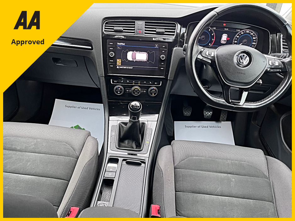 2019 Volkswagen Golf - image 25