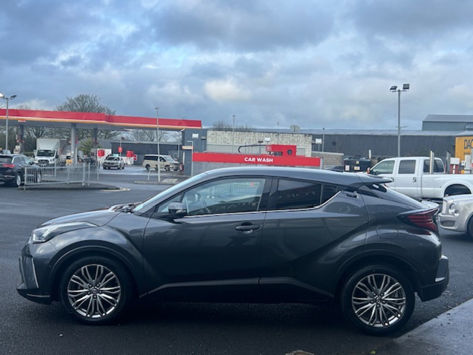 2023 Toyota C-HR 1.8 HYBRID SOL €24,945