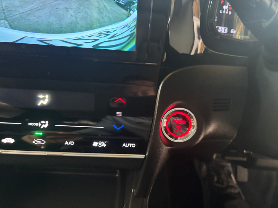 2020 Honda Shuttle - image 13