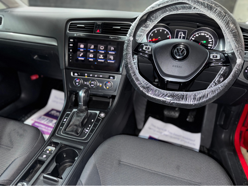 2017 Volkswagen Golf 1.2 TSI €14,999